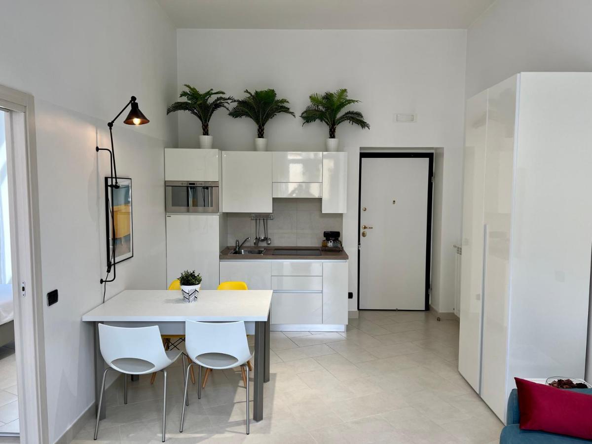 Duomo Inn Apartments Napoli Dış mekan fotoğraf