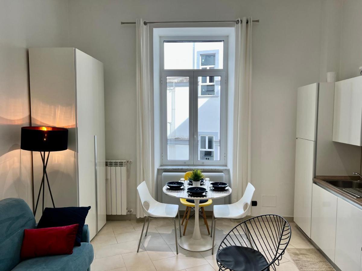 Duomo Inn Apartments Napoli Dış mekan fotoğraf