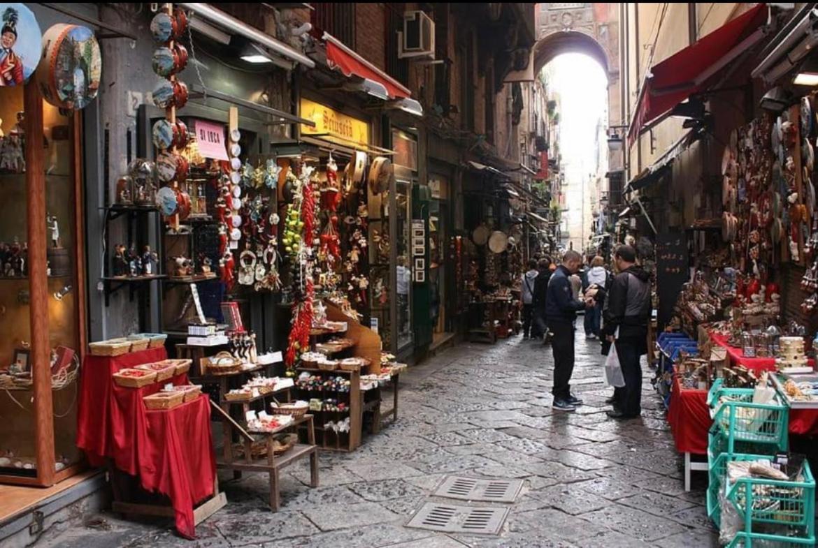 Duomo Inn Apartments Napoli Dış mekan fotoğraf