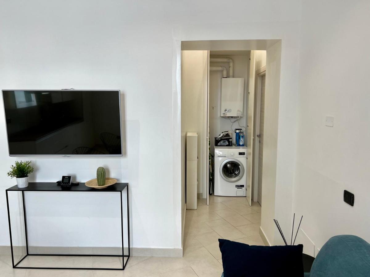 Duomo Inn Apartments Napoli Dış mekan fotoğraf